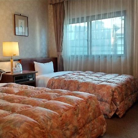 סאסבו Leo Plaza Hotel מראה חיצוני תמונה